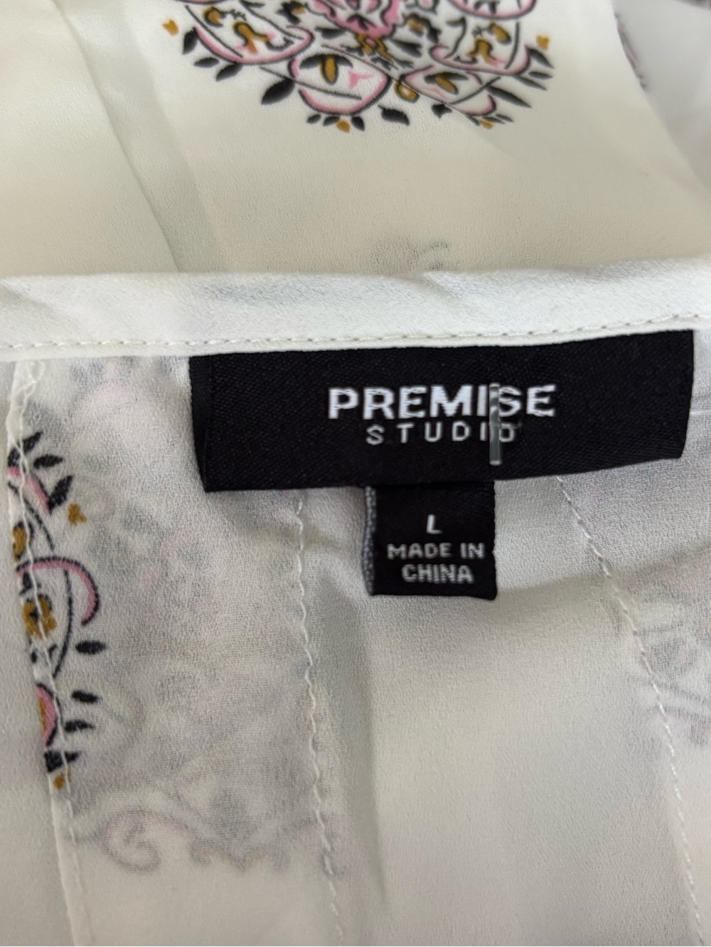 White Short Sleeve Top with Multicolor Medallion Print - Picture 6 of 6